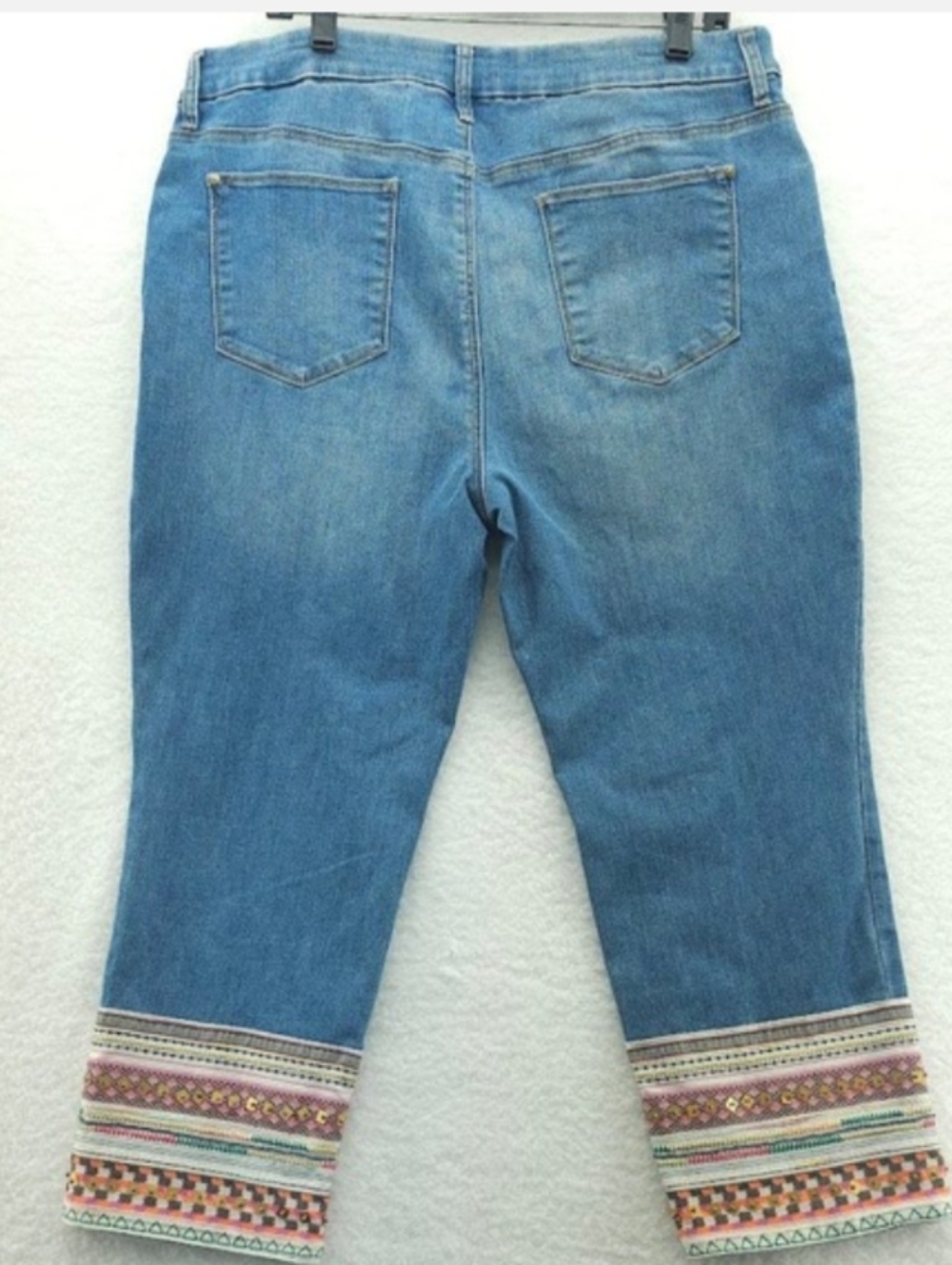 Chicos So Slimming Embellished Hem Girlfriend Crop Ankle Jeans Embellished 16P - Picture 2 of 4